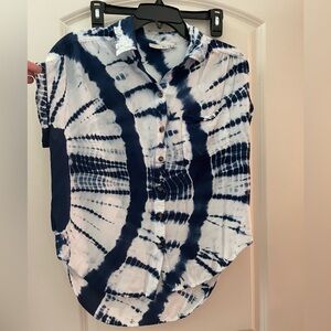 SO tie dye blouse
Size medium 
Worn once